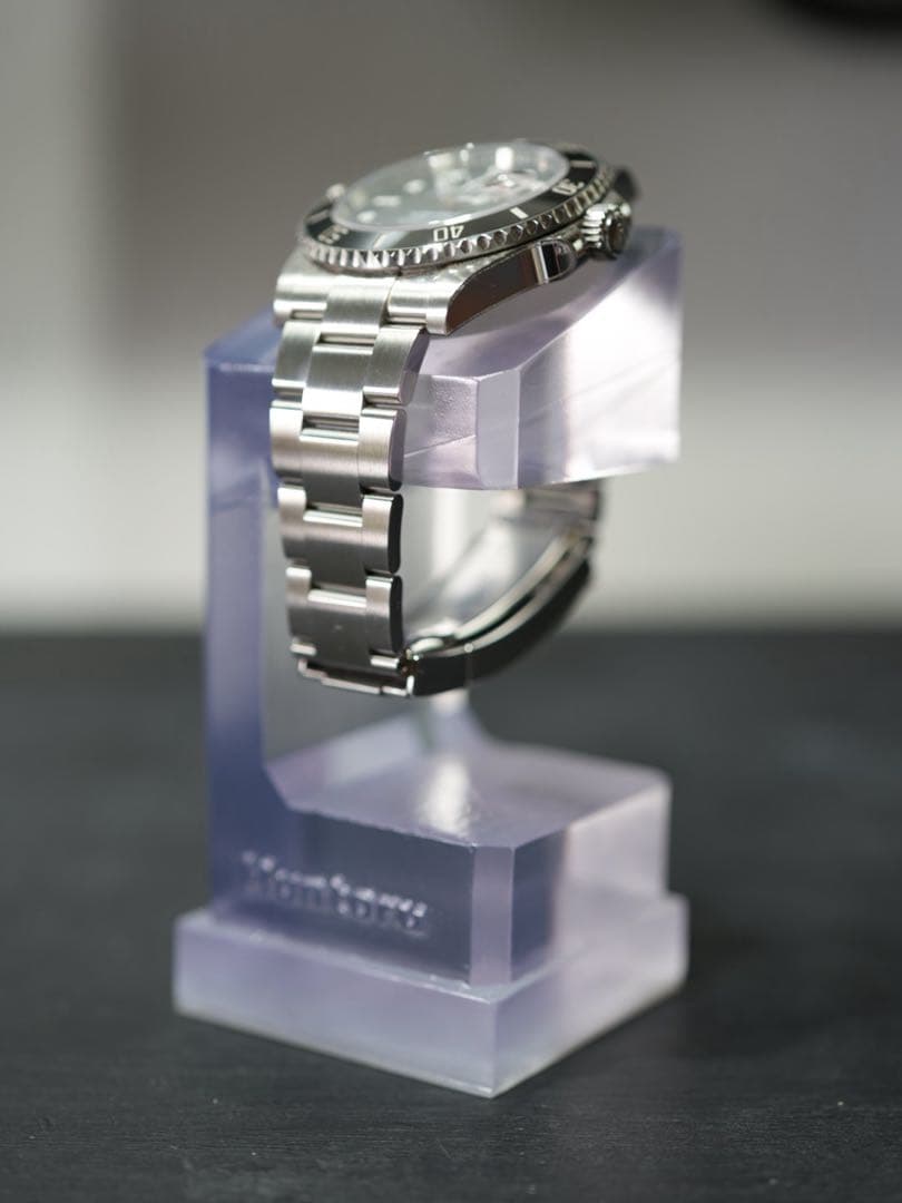 腕時計スタンド クリアムケオムントル【B】