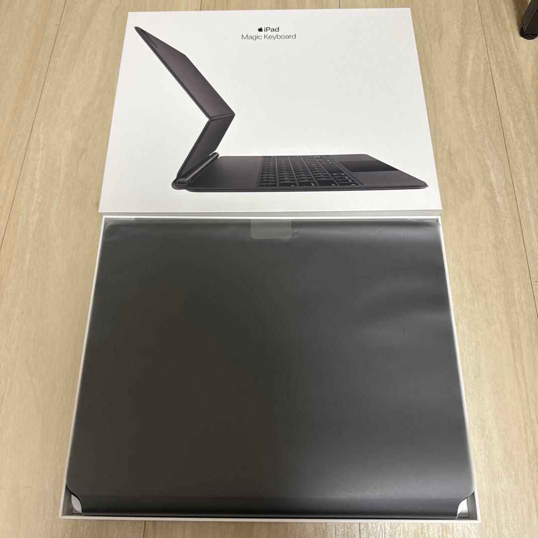 iPad Magic keyboard 12.9 US配列