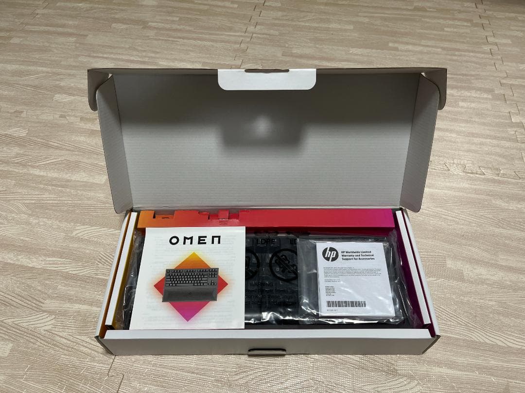 OMEN Spacer ワイヤレス TKL ゲーミング（茶軸・US配列）