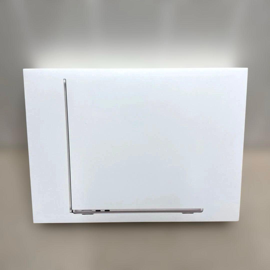 【ほぼ未使用】MacBook Air M4 13インチ 16GB 256GB