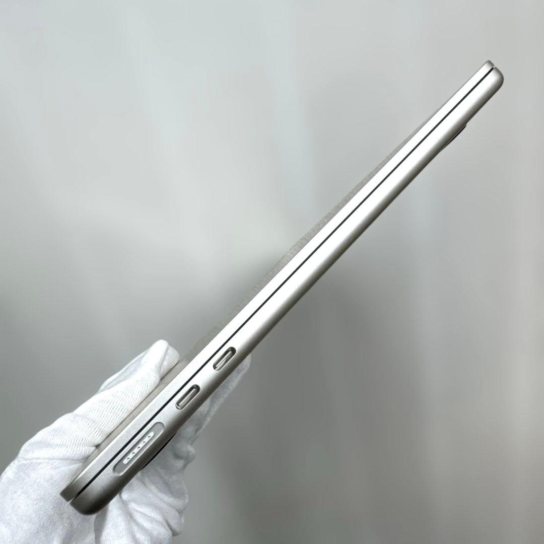 【ほぼ未使用】MacBook Air M4 13インチ 16GB 256GB