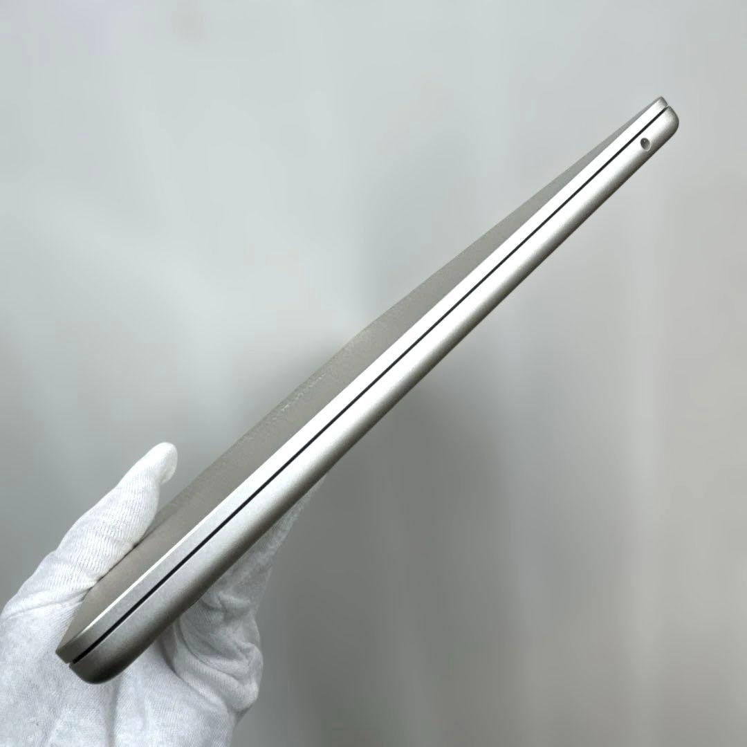 【ほぼ未使用】MacBook Air M4 13インチ 16GB 256GB