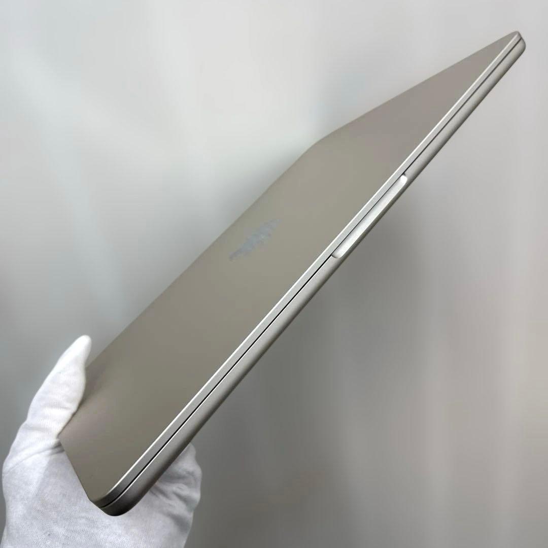 【ほぼ未使用】MacBook Air M4 13インチ 16GB 256GB