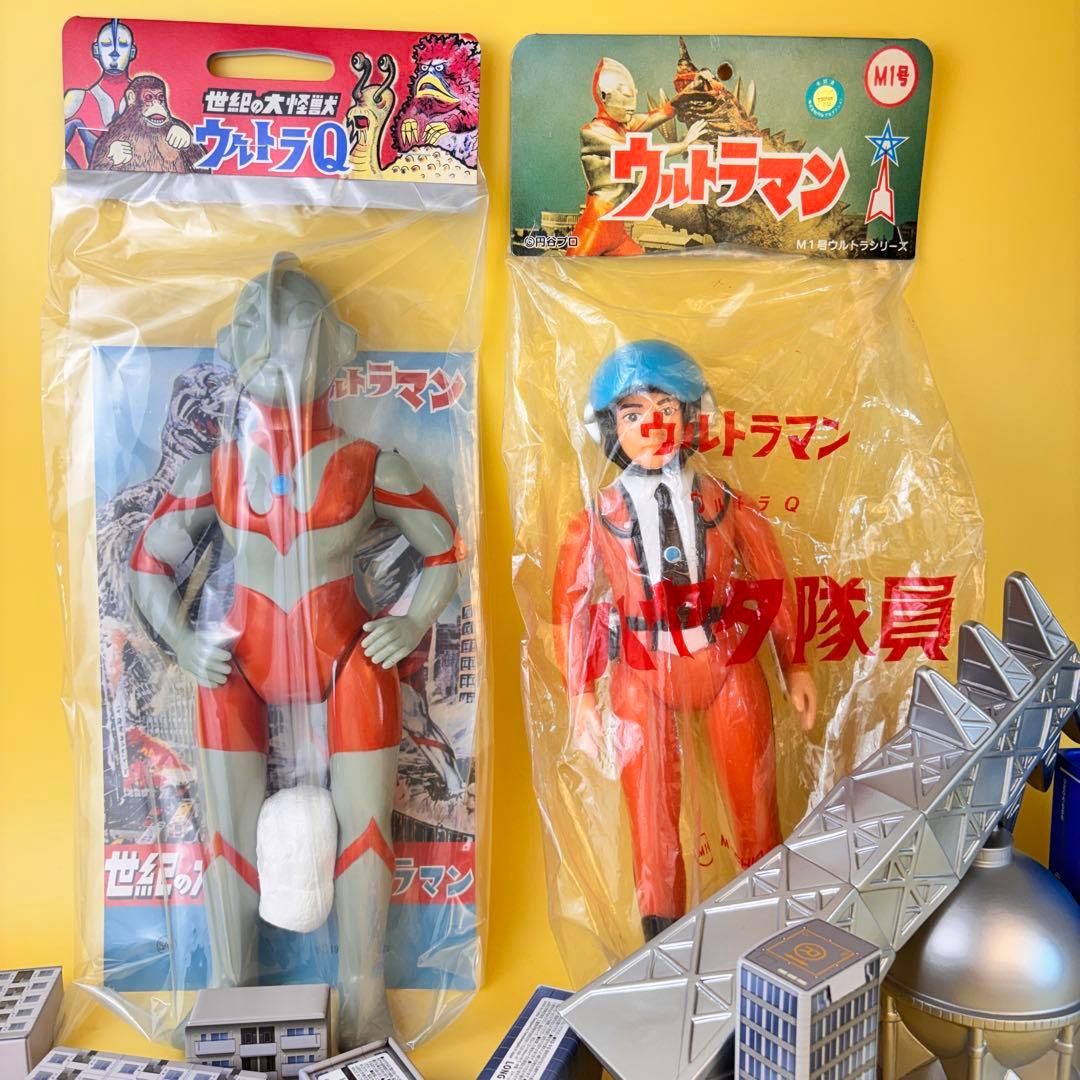 マルサン 橋本玩具 ４５０ ウルトラマン 昭和イメージ・M１号 ハヤタ隊員セット