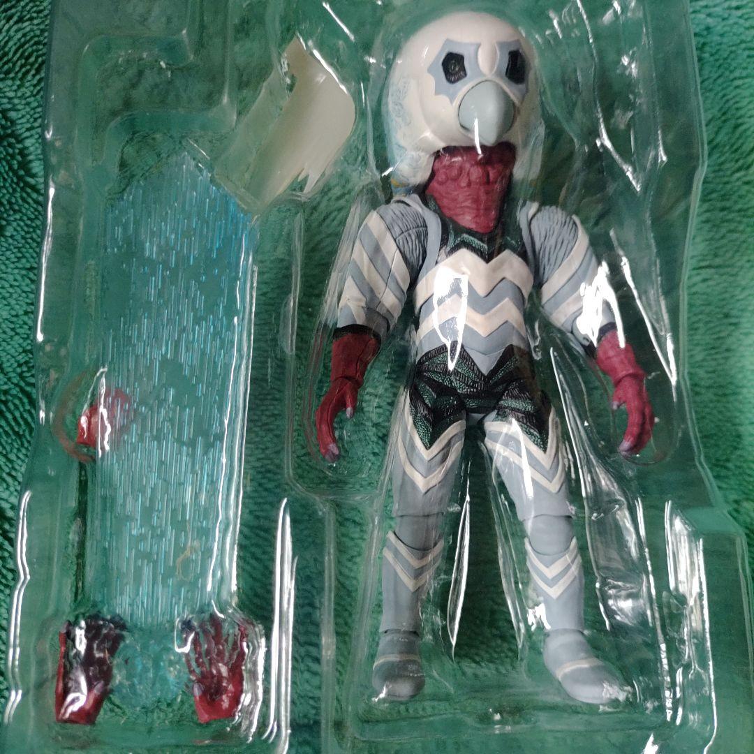 【美品】S.H.Figuarts ガッツ星人 ウルトラセブン 円谷プロ バンダイ