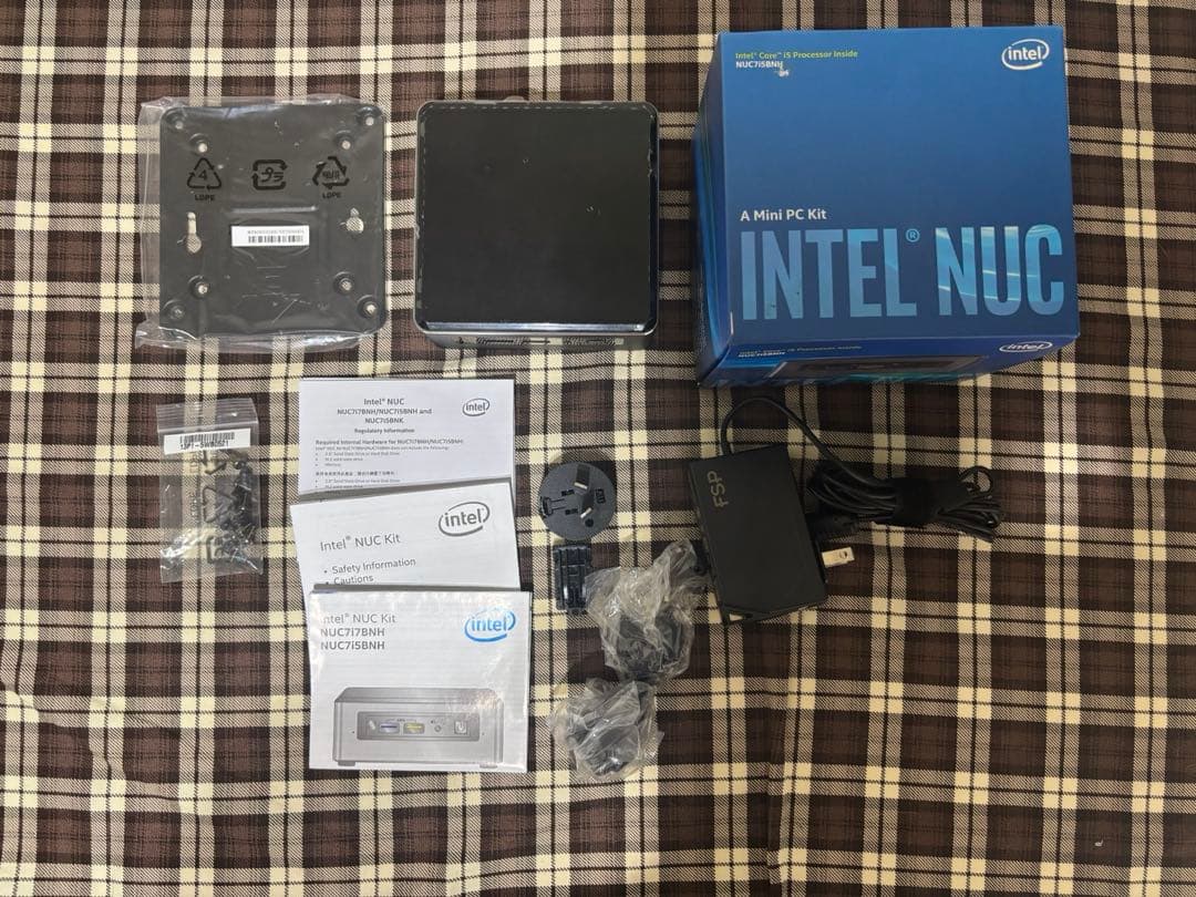 Intel NUC NUC715BNH ミニPC