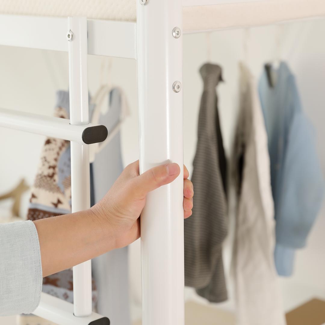 ロフトベッド パイプベッド シングル コンセント付き 高さ170cm White