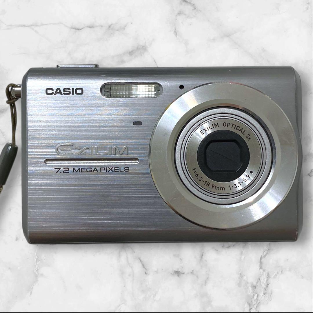 CASIO EXILIM EX-Z75 デジタルカメラ シルバー 充電器付き