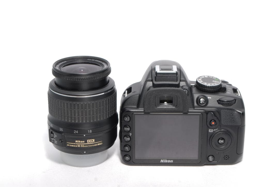 ✨Nikon D3100✨シングルレンズ✨ショット数少✨初心者向け✨一眼レフ