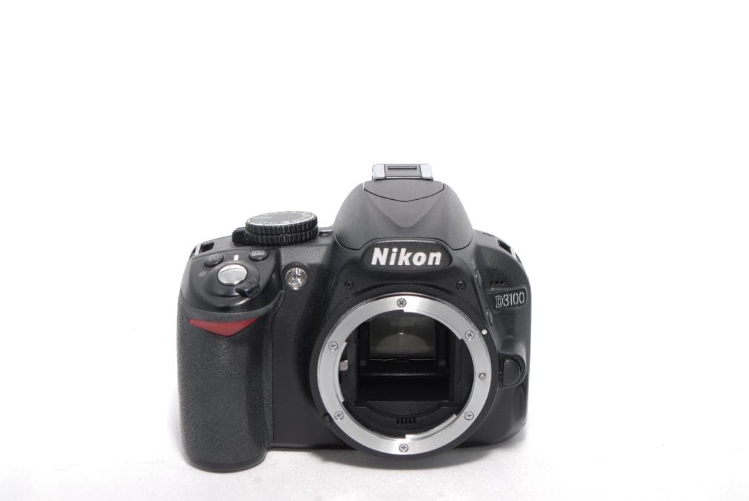 ✨Nikon D3100✨シングルレンズ✨ショット数少✨初心者向け✨一眼レフ