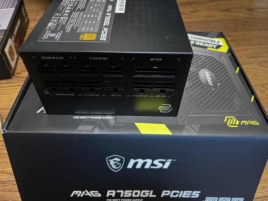 Ryzen 7800X3D + B650 + RTX 4070 Ti フルセット