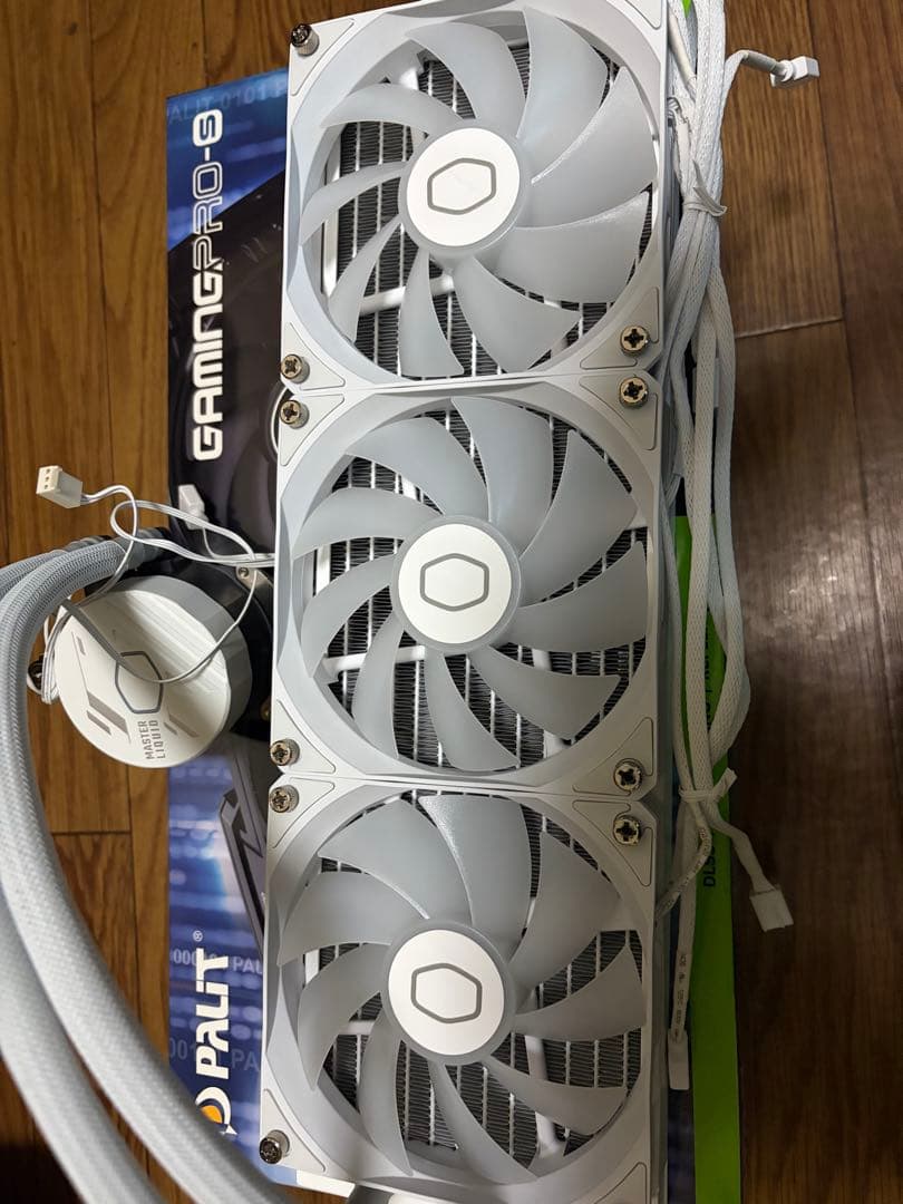 Ryzen 7800X3D + B650 + RTX 4070 Ti フルセット