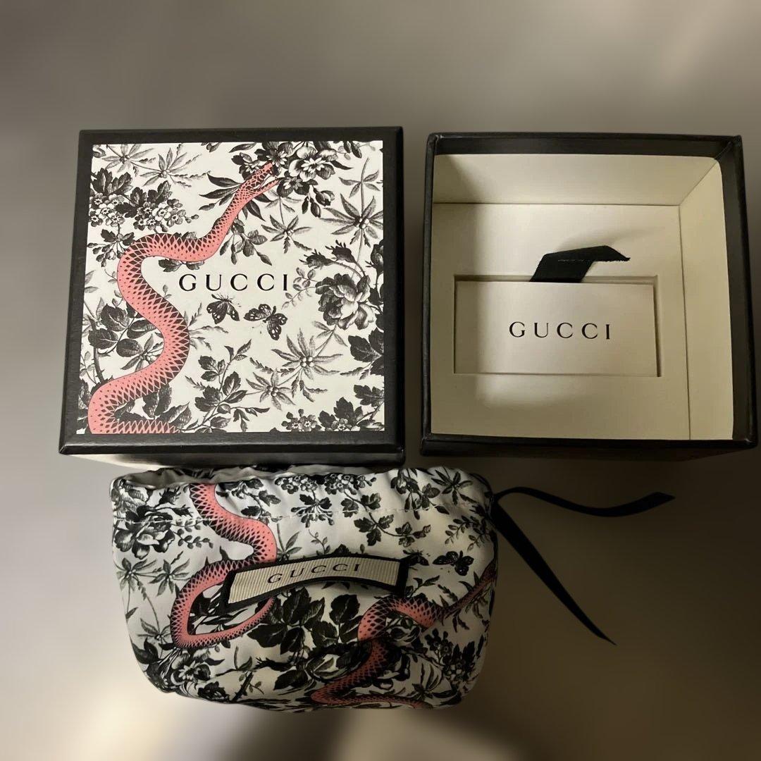 GUCCI. シルバーリング