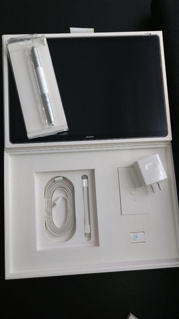 HUAWEI MateBook スタイラスペン付き HZ-W19-8G-256G