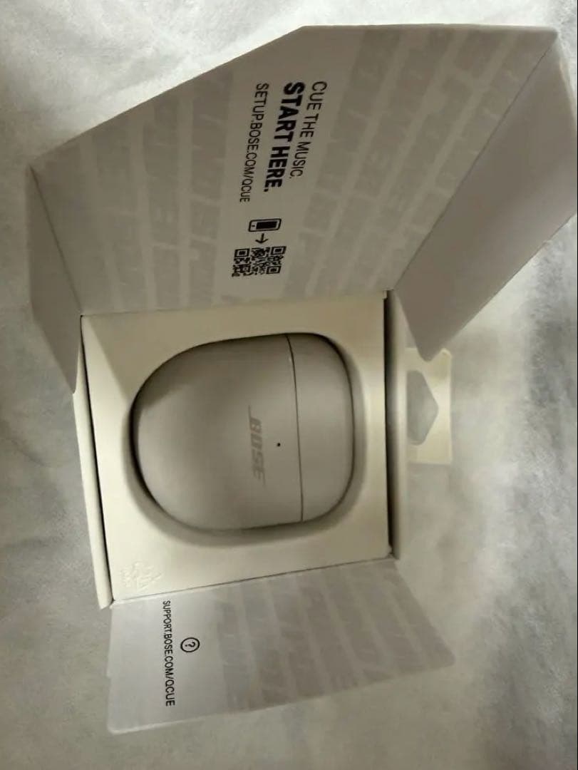 BOSE QuietComfort Ultra Earbuds ホワイトスモーク