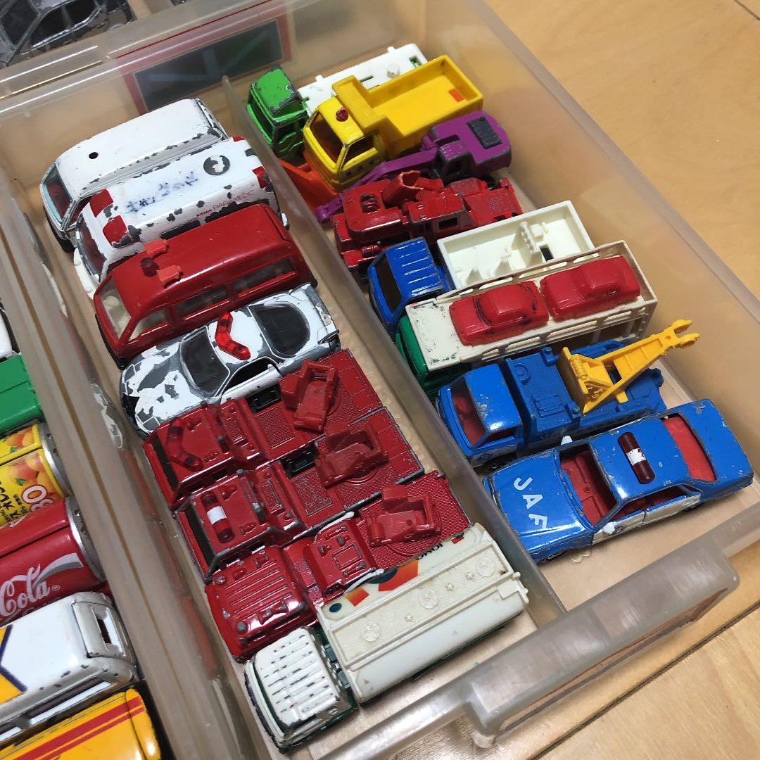 トミカ　まとめ売り　立体駐車場付き　TAKARATOMY