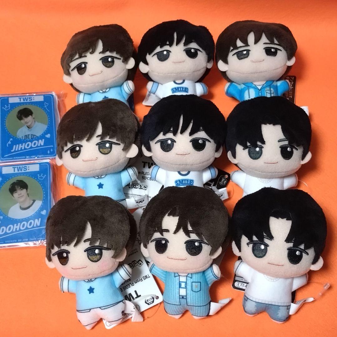 【 TWS: トゥアス 】ちびぐるみ , アクリルバッジ　１１個セット