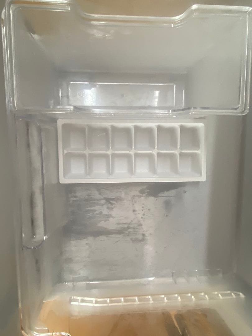 【2/16削除】SHARP冷蔵庫2023年製　SJ-D15JJ