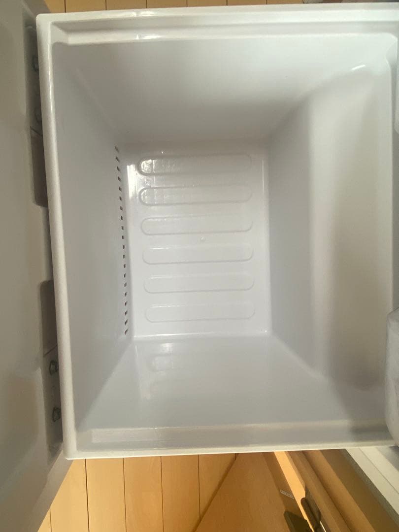 【2/16削除】SHARP冷蔵庫2023年製　SJ-D15JJ