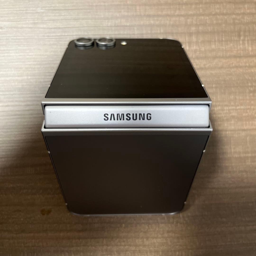 Samsung Galaxy Z Flip 6 国内版 SIMフリー