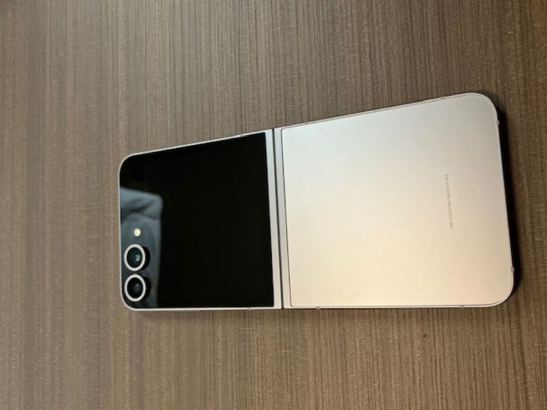 Samsung Galaxy Z Flip 6 国内版 SIMフリー