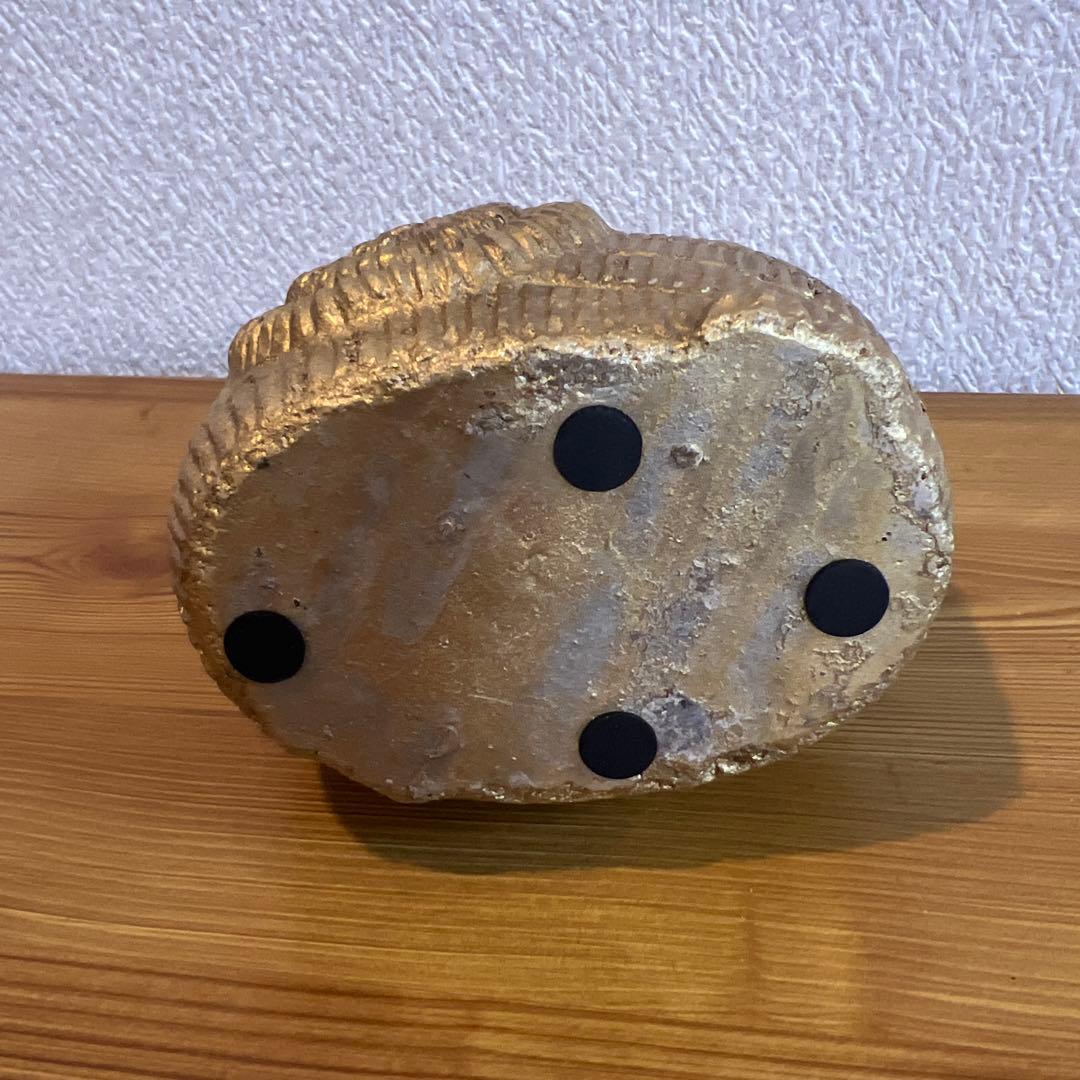 ゴールド 猫型 置物 螺旋模様