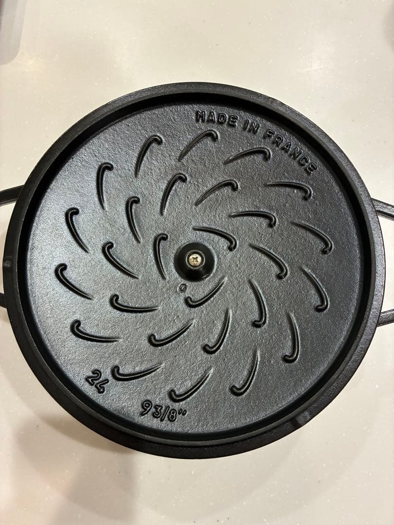 限定　STAUB ストウブ トゥモローランド ブレイザー ソテーパン24cm