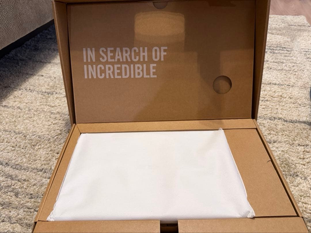 人気のホワイト‼️ASUS Chromebook Plus 13.3インチ