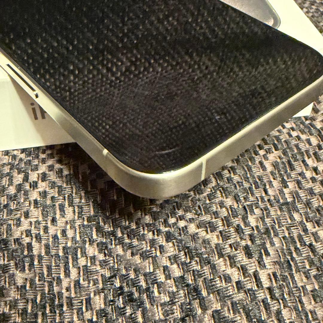 iPhone 15 Pro ナチュラル チタニウム 128GB Apple 本体