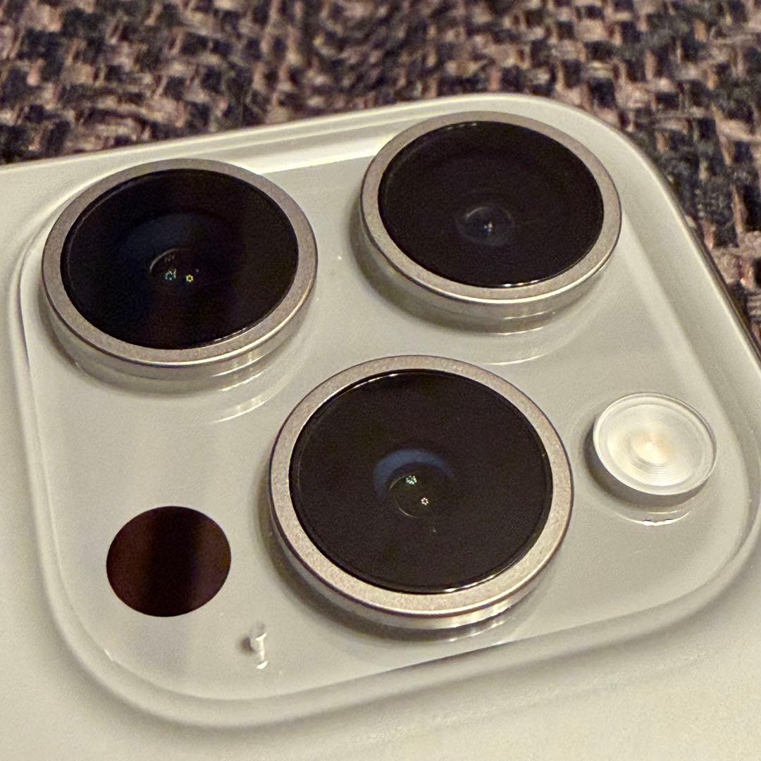 iPhone 15 Pro ナチュラル チタニウム 128GB Apple 本体