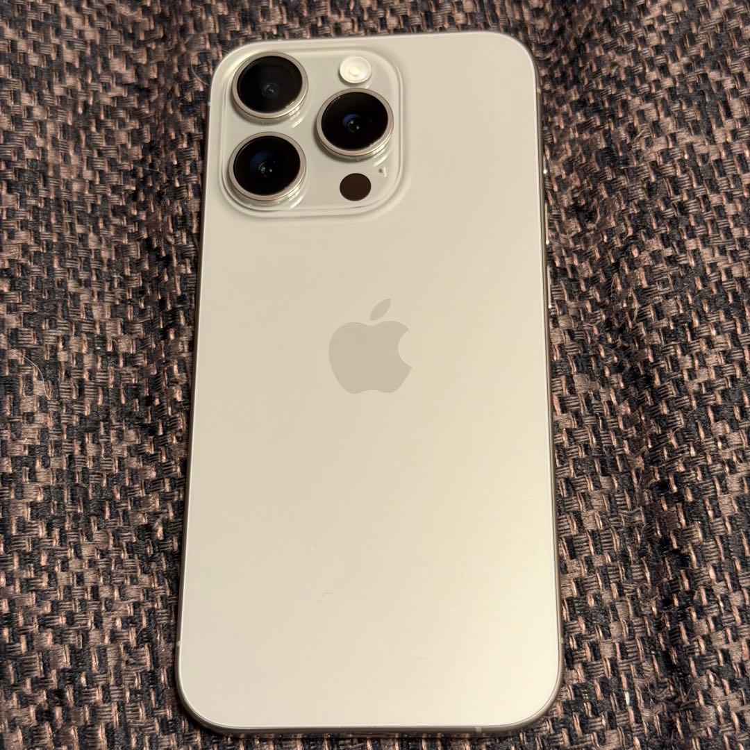 iPhone 15 Pro ナチュラル チタニウム 128GB Apple 本体