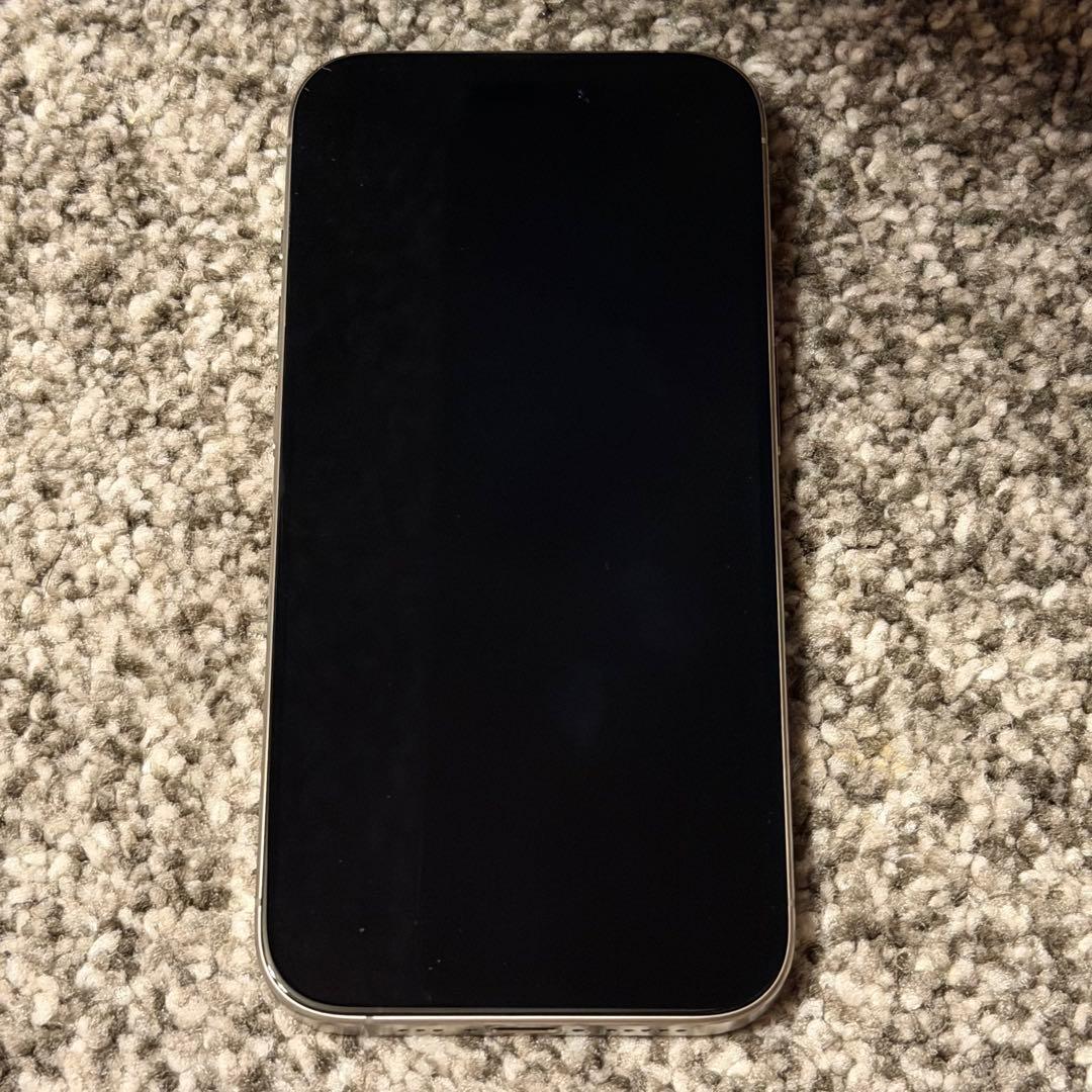iPhone 15 Pro ナチュラル チタニウム 128GB Apple 本体