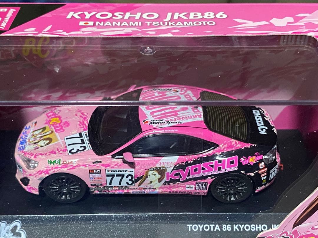 [未開封品]京商 トヨタ86塚本奈々美モデル OVER TAKE！仕様2台セット