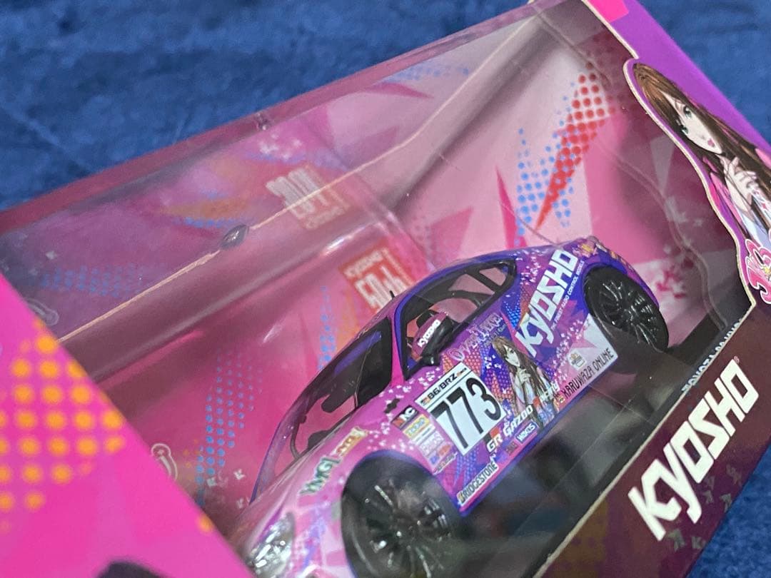 [未開封品]京商 トヨタ86塚本奈々美モデル OVER TAKE！仕様2台セット