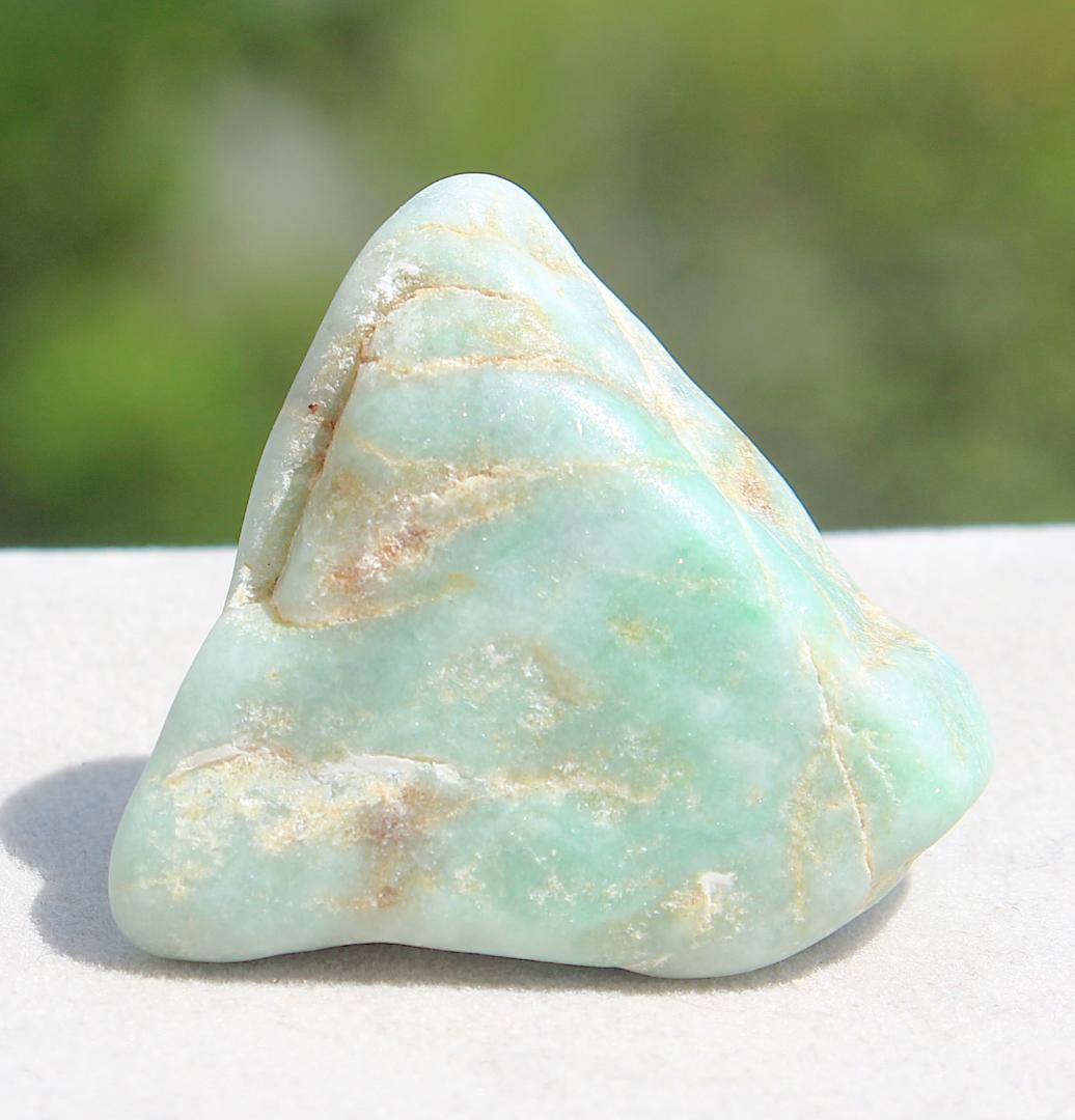 ［上質・透過良好］糸魚川翡翠 原石 25.0g