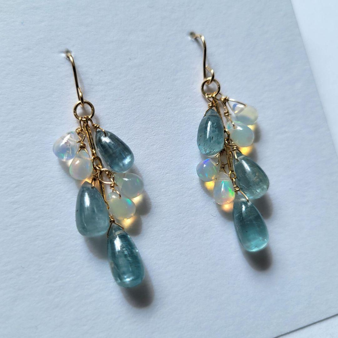 専用 アクアカイヤナイト オパール ピアス