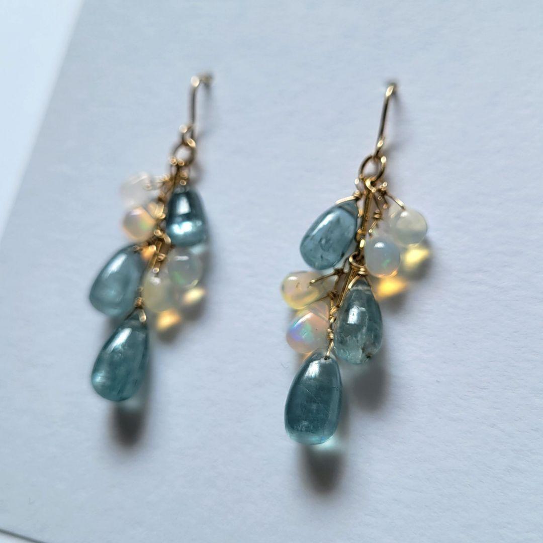 専用 アクアカイヤナイト オパール ピアス