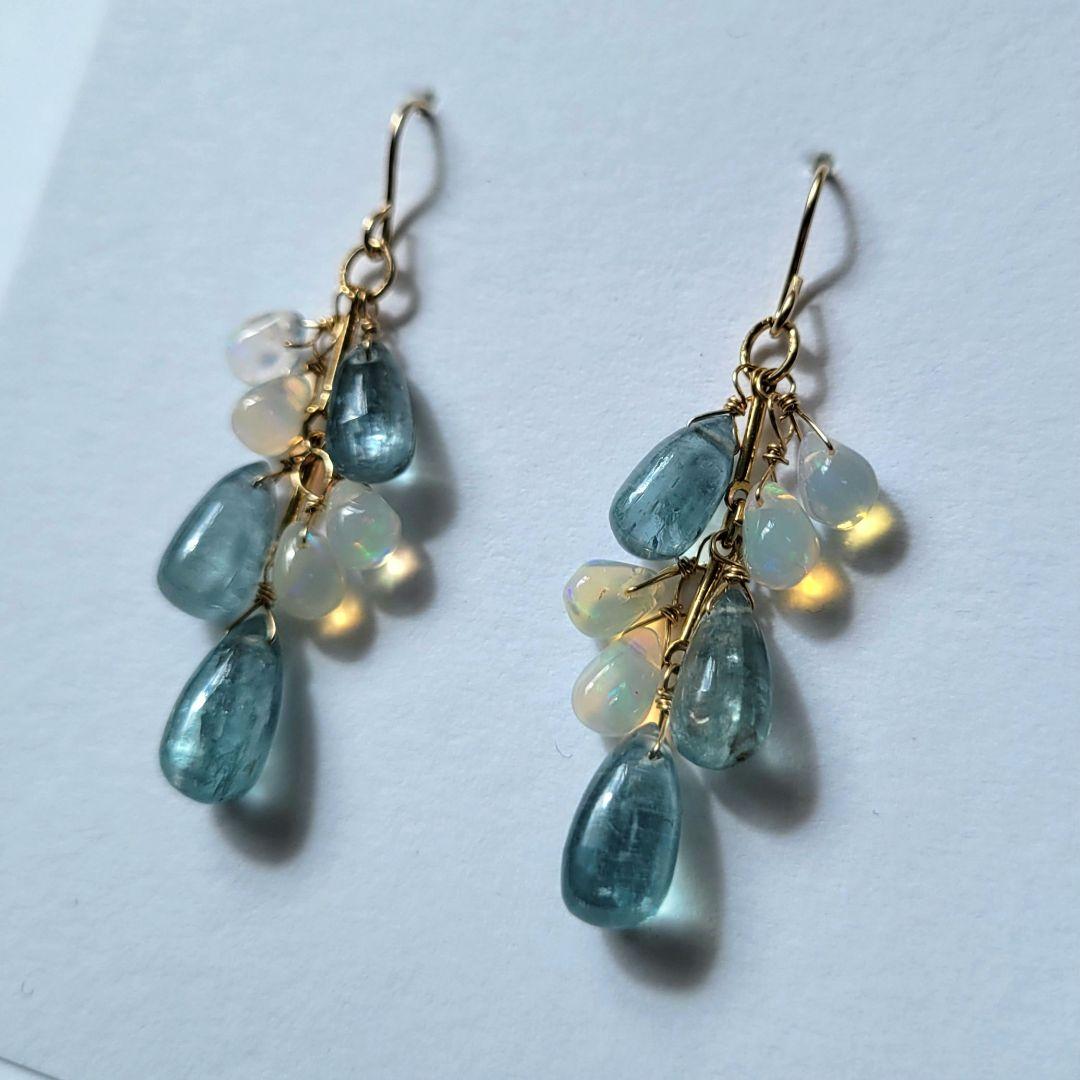 専用 アクアカイヤナイト オパール ピアス