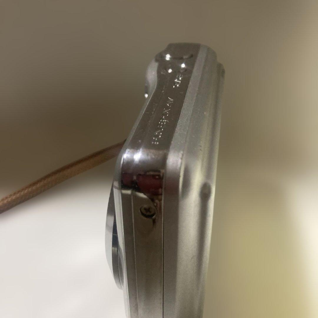 【動作確認済】FUJIFILM FinePix AV250 単三電池　デジカメ