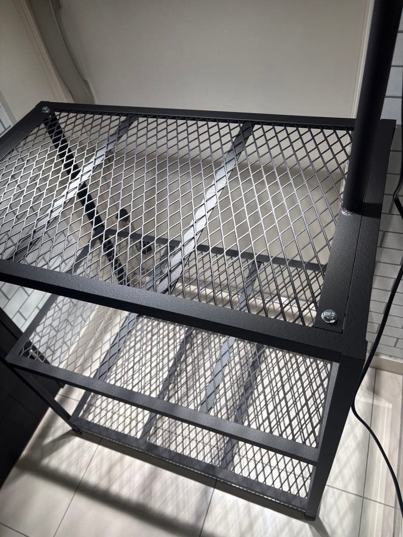 植物棚　アイアン棚　伸縮ライトレール　パキプス　アイアンシェルフ　アガベ