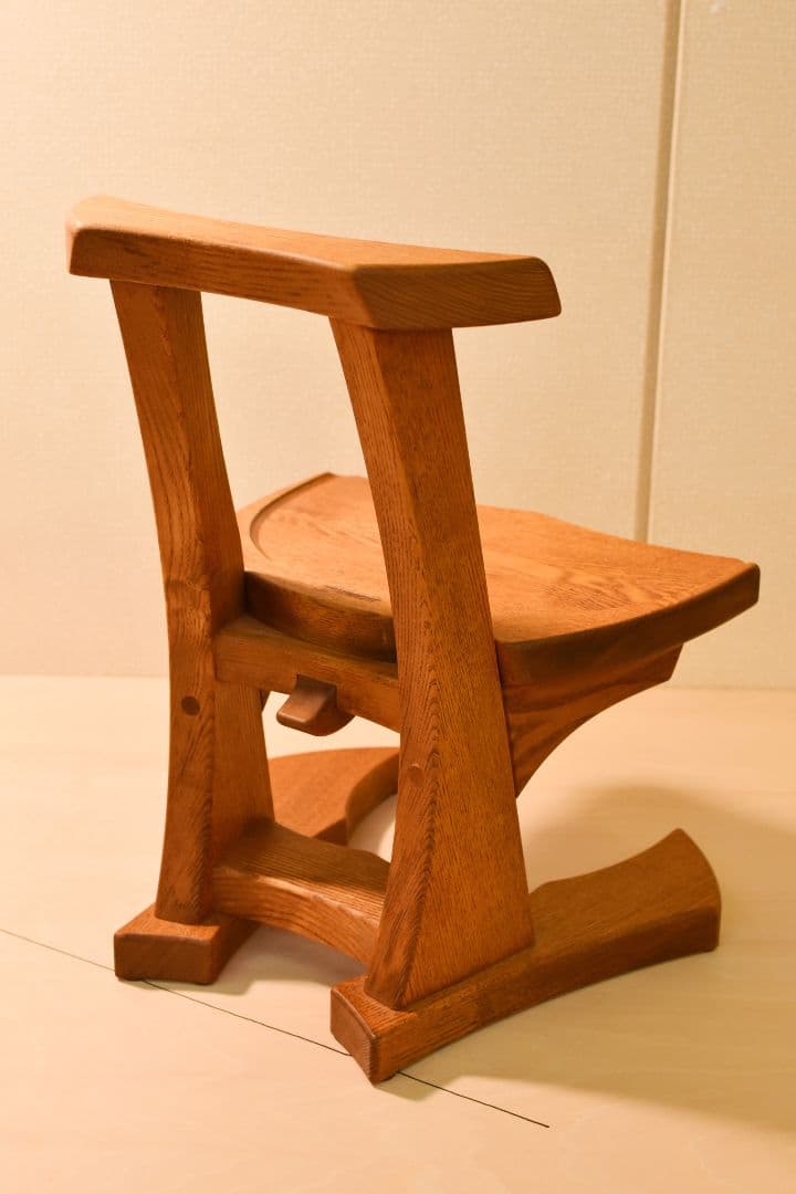 子供椅子 タモ材の子供イス クワガタタイプ