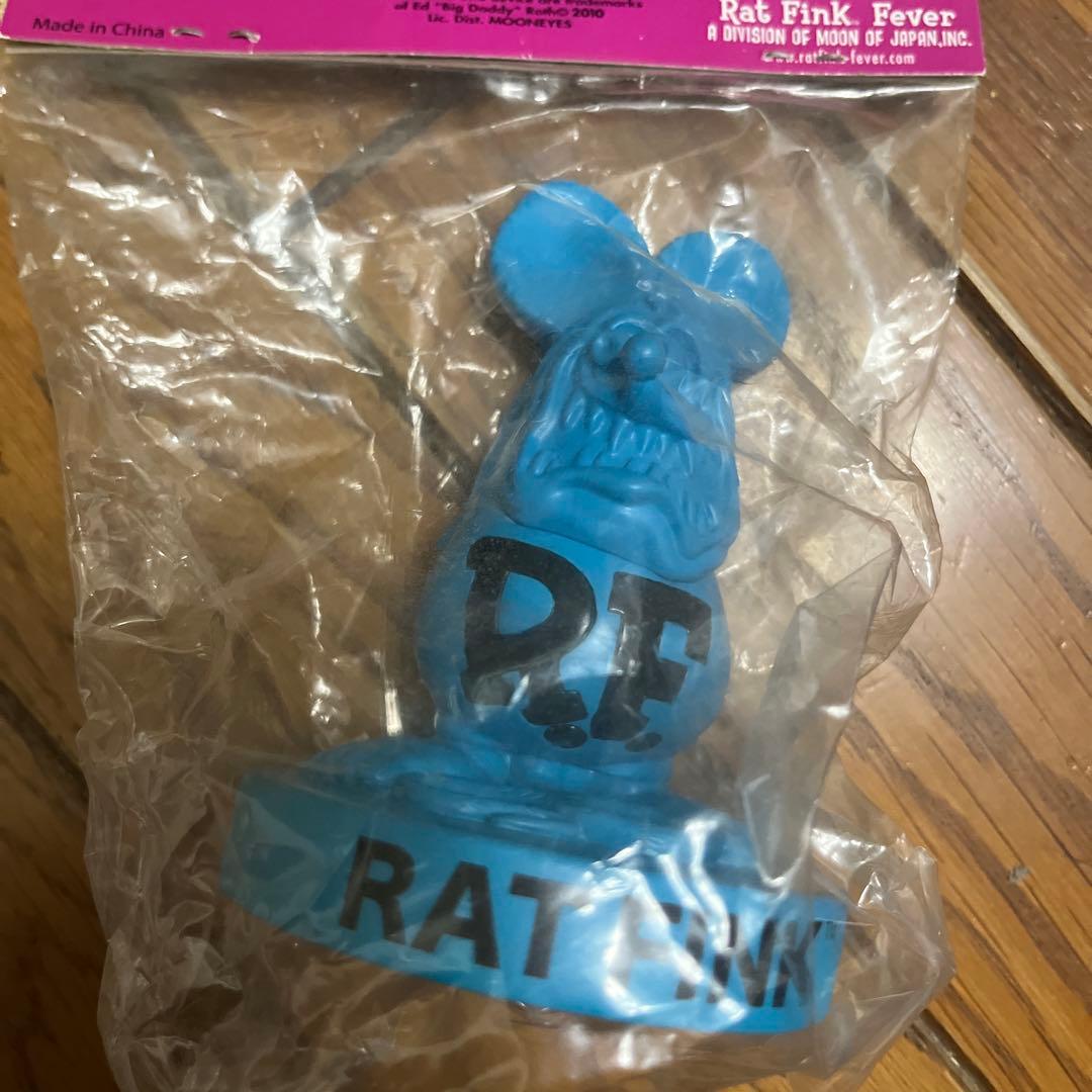 RATFINK フィギュア　ブルー、ピンク、グリーン3体セット