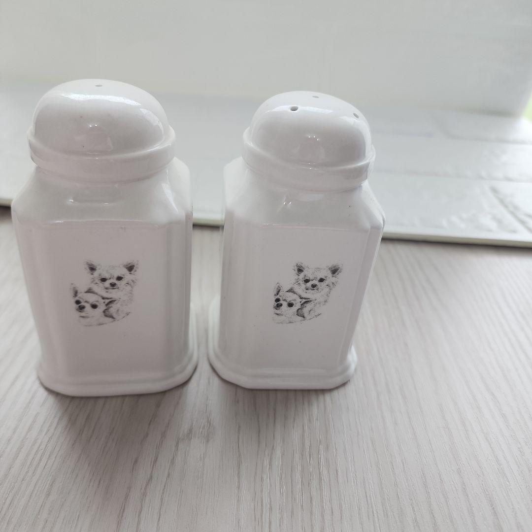 チワワ柄ソルト&ペッパー　ミニ皿ミニカップキーホルダー