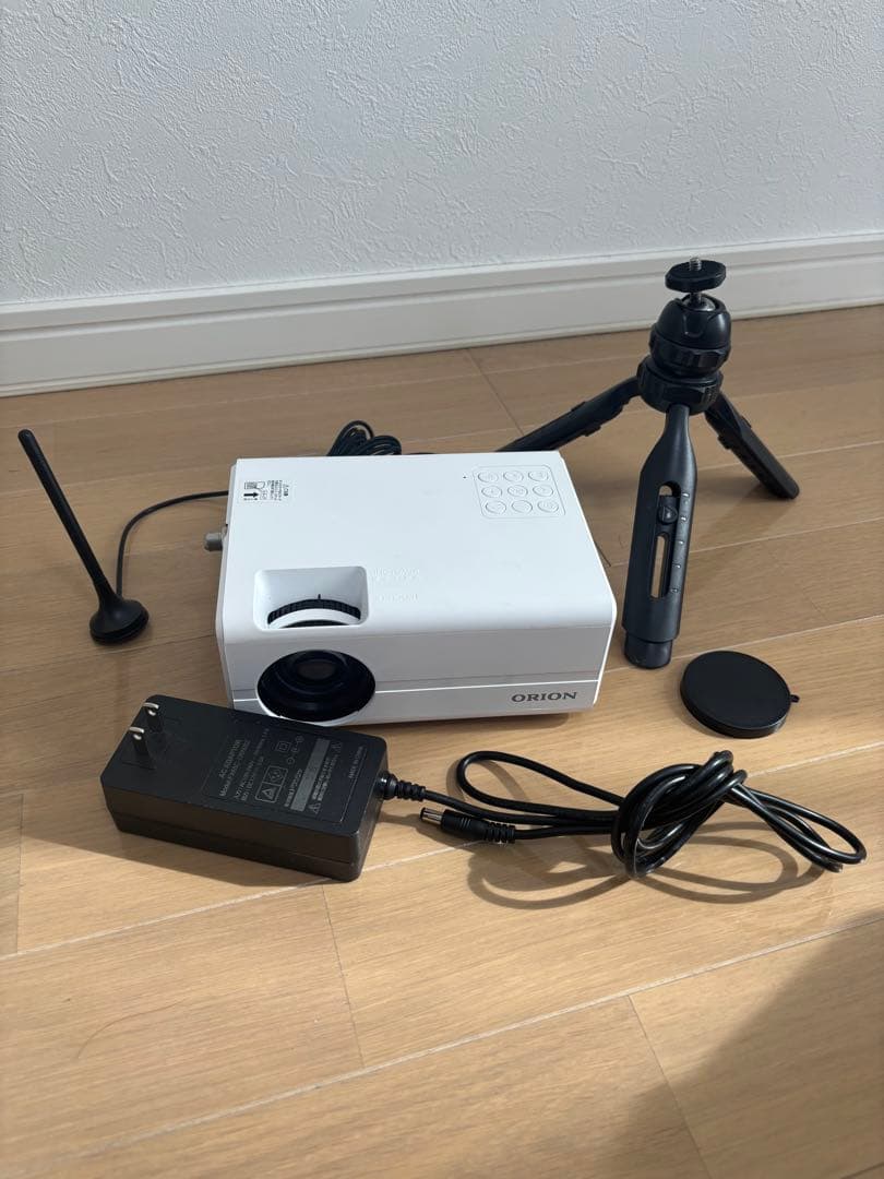 ORION OP-1001w テレビ付きプロジェクター