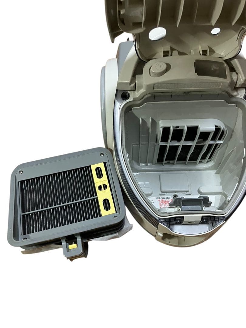 SANYO 三洋　サイクロン掃除機　SC-XW22L(W) 10年製　保証付き