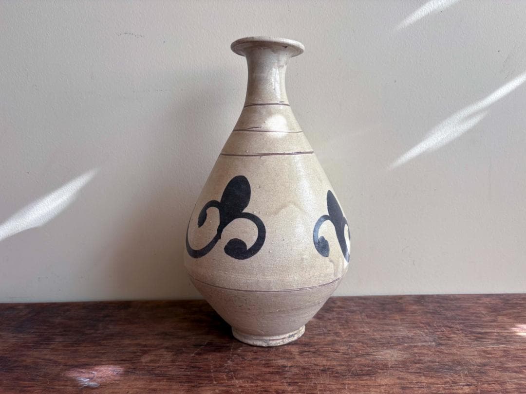 李朝　鉄絵壺　鶏龍山　花器　一輪挿し