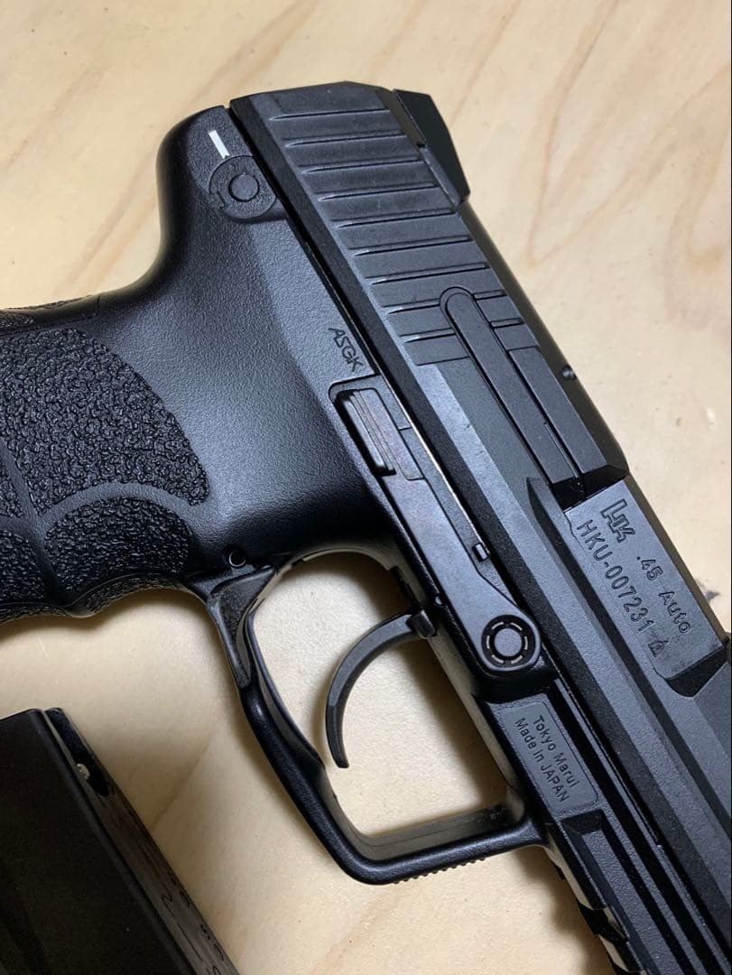東京マルイHK45 ガスガン ブラック 2マガジン付き