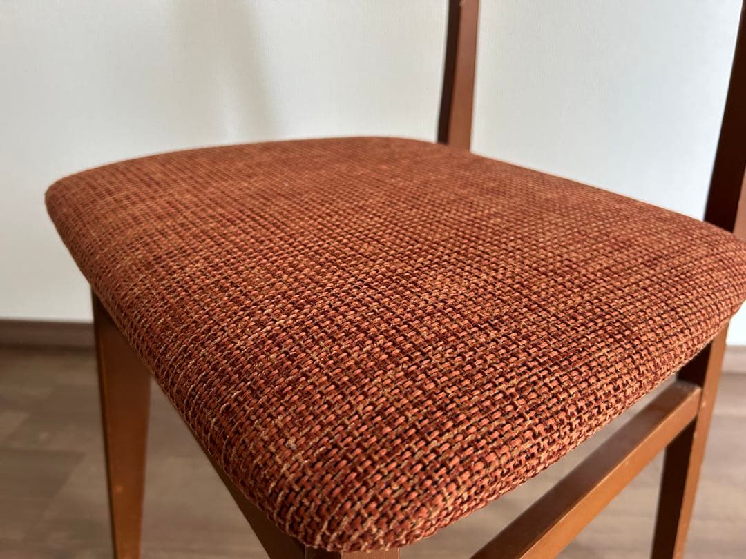 イギリス　ミッドセンチュリー　チェア　背面チーク材　椅子　カフェ　北欧　張替済