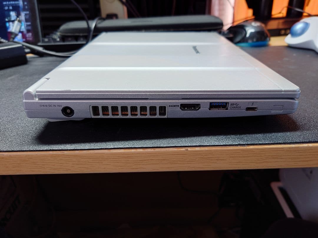 [希少個体]Panasonic Let's note CF-SV8 RAM16G