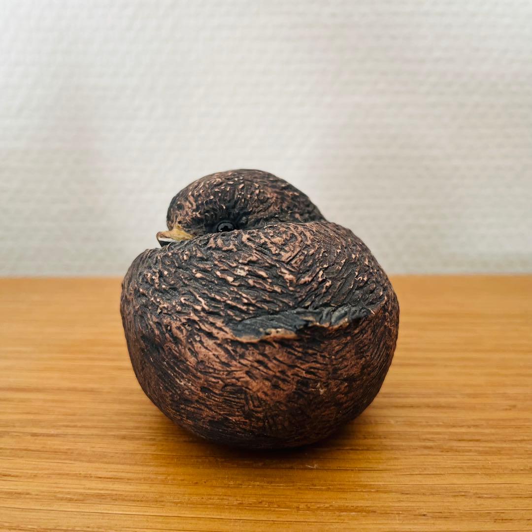 Jie ころんとした鳥Hannes Johansson